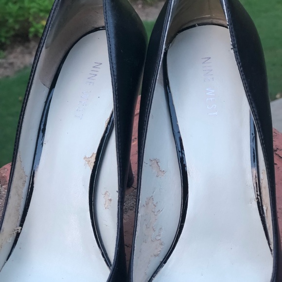 Nine West 'Danee' black peep toe platform heel - Picture 2 of 7